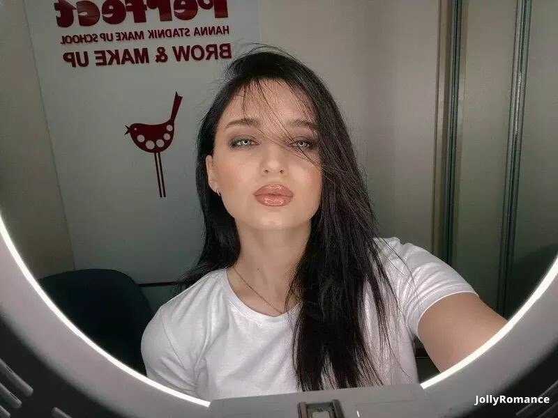 Olha Profile image 3