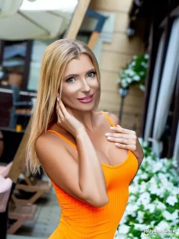Inna Profile image 5